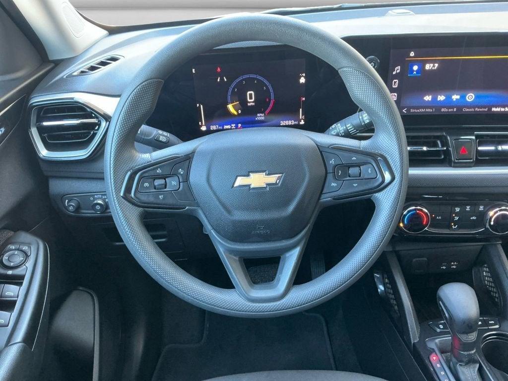 used 2025 Chevrolet TrailBlazer car, priced at $19,518