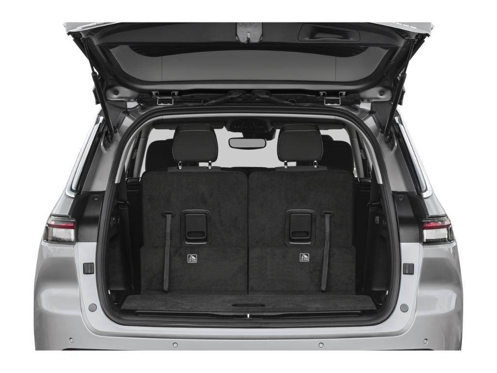 used 2023 Jeep Grand Cherokee L car, priced at $27,699