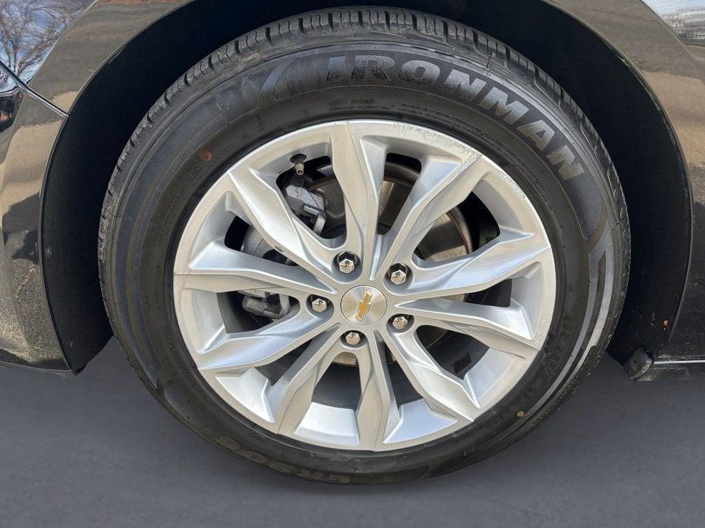 used 2024 Chevrolet Malibu car, priced at $13,999