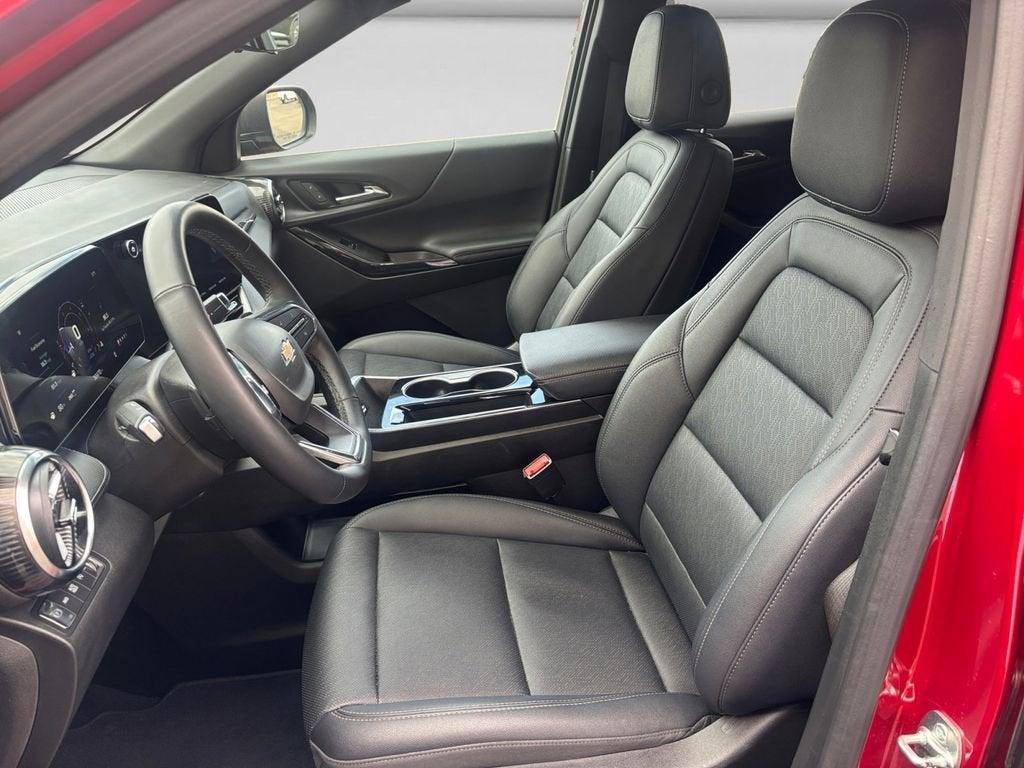 used 2025 Chevrolet Equinox car, priced at $19,699