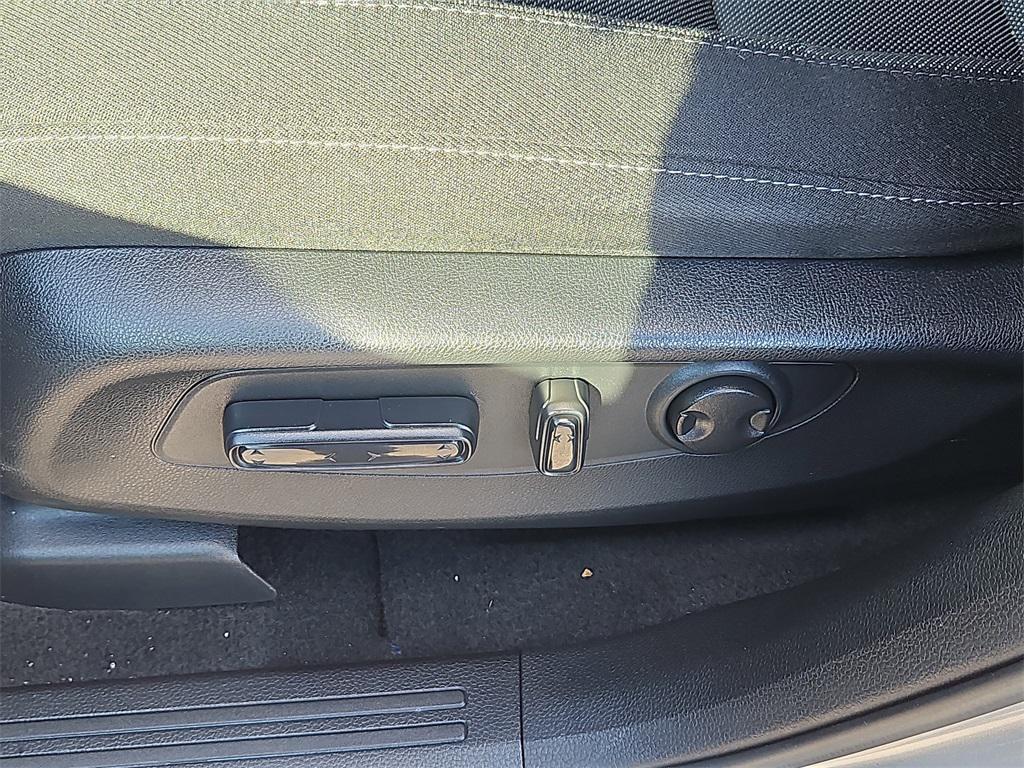 used 2023 Honda CR-V car, priced at $28,387