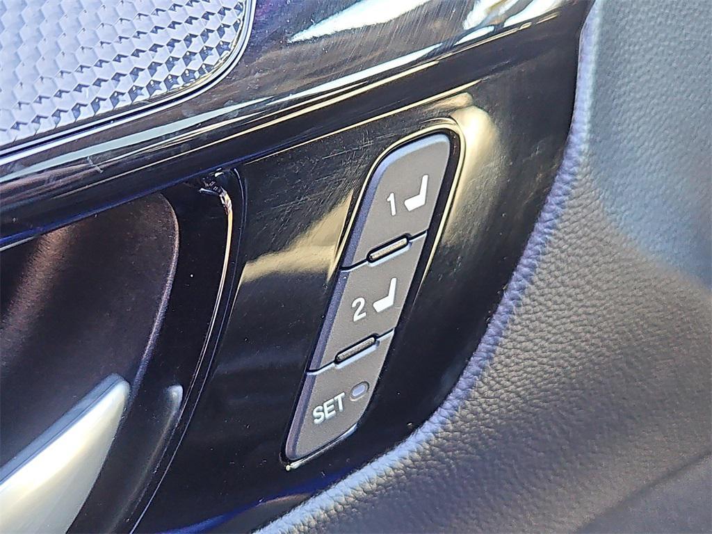 used 2023 Honda CR-V car, priced at $30,687