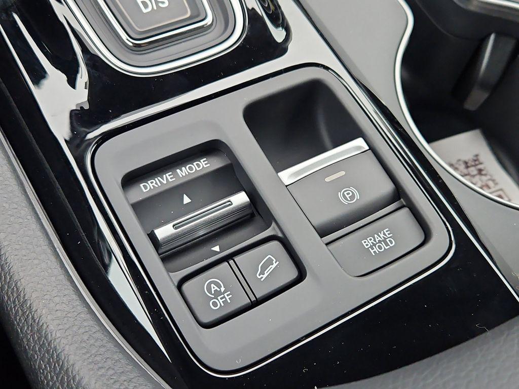 new 2025 Honda Pilot car, priced at $44,025