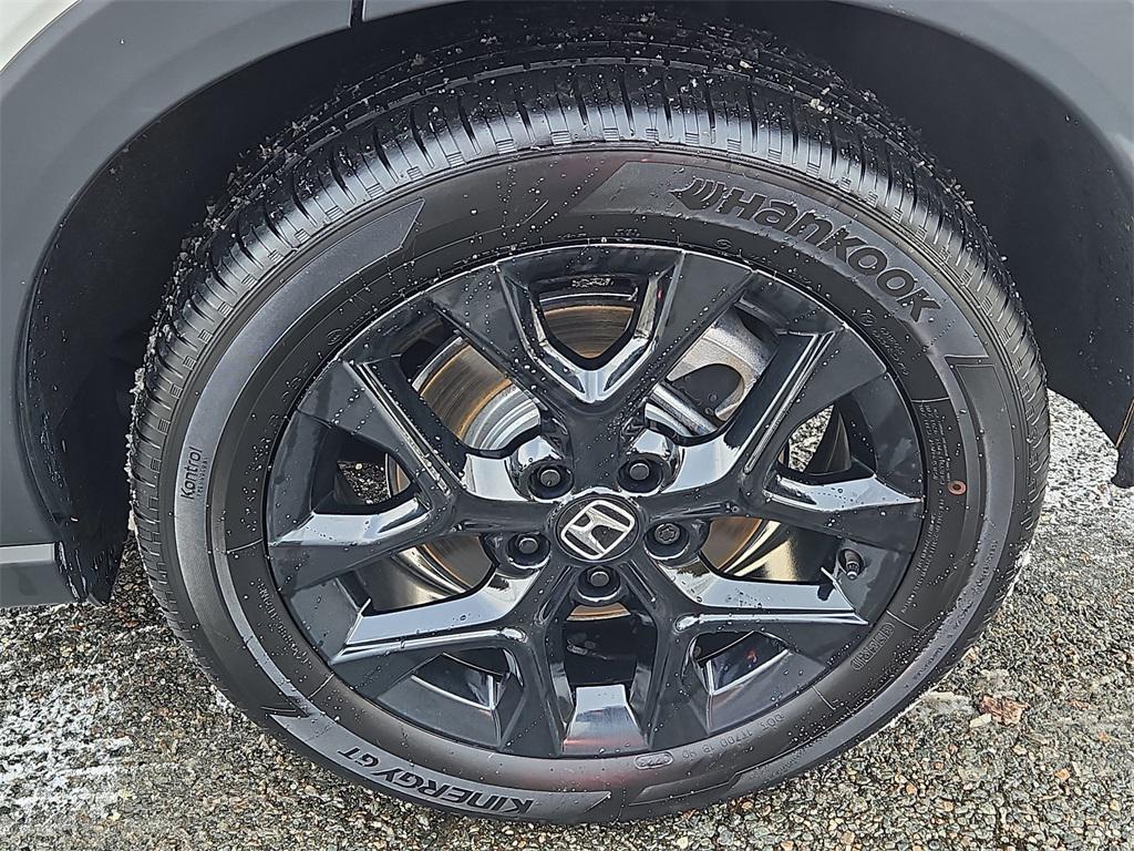 used 2024 Honda HR-V car, priced at $23,687