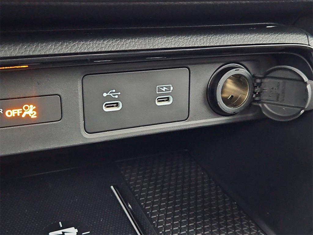 new 2026 Honda CR-V Hybrid car, priced at $38,580