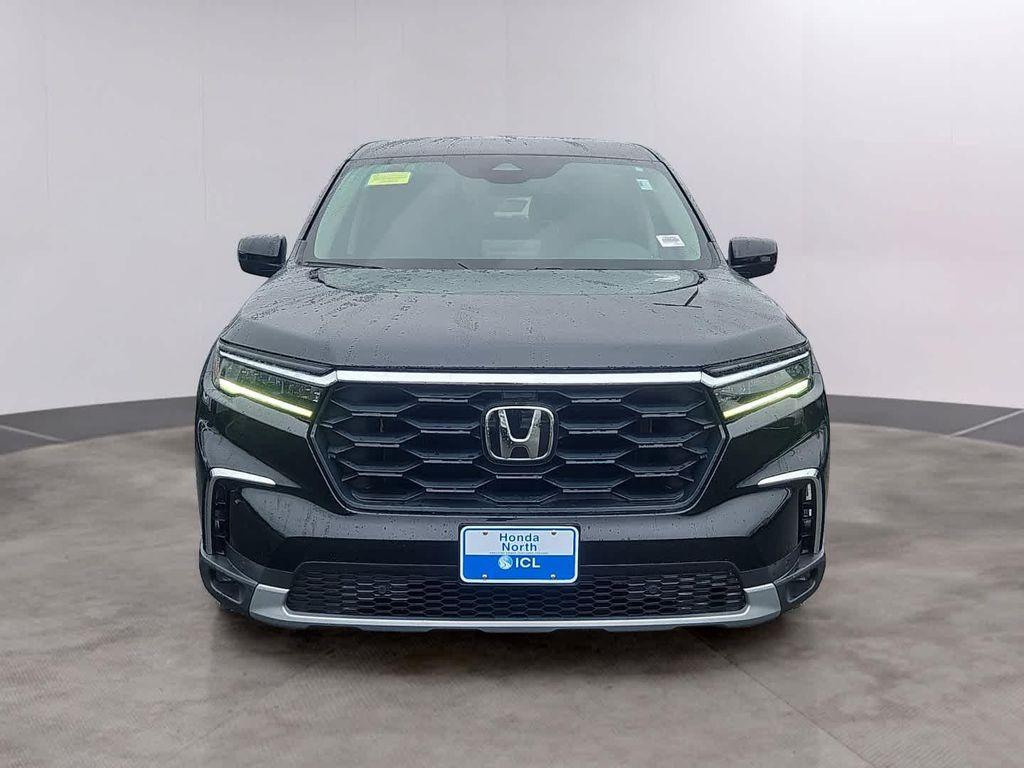 used 2023 Honda Pilot car, priced at $34,987