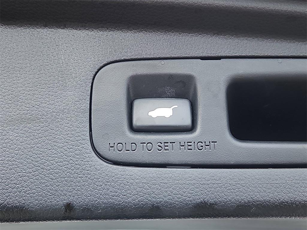 used 2023 Honda CR-V car, priced at $30,987