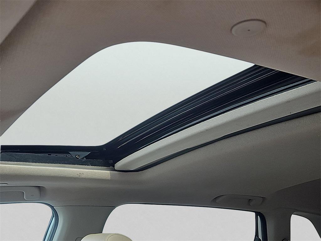 used 2023 Honda CR-V car, priced at $30,987