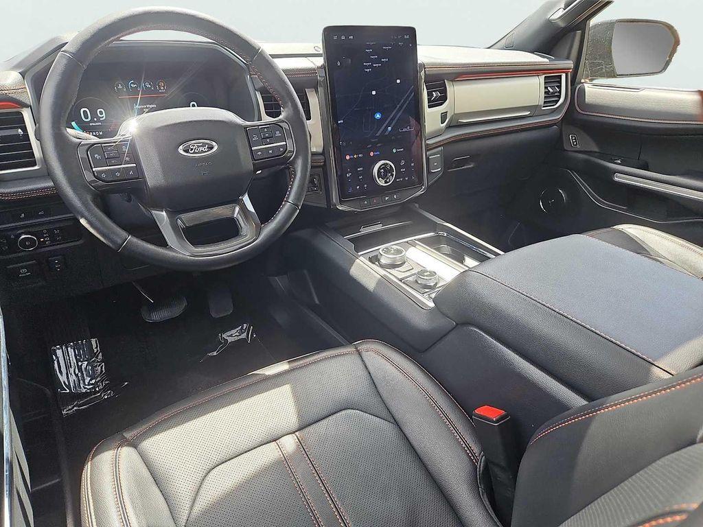 used 2024 Ford Expedition car, priced at $60,987