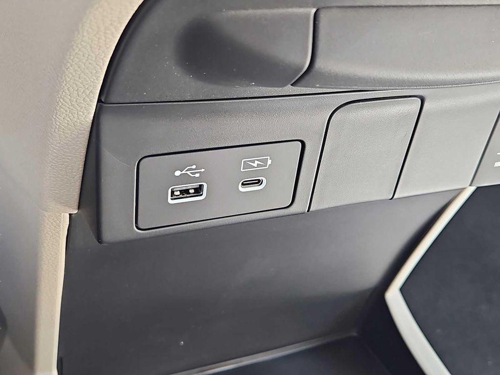 new 2026 Honda Odyssey car, priced at $42,684