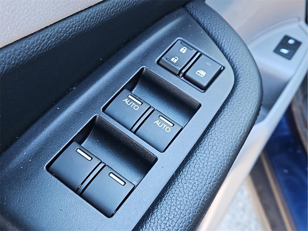 used 2022 Honda Pilot car, priced at $33,987