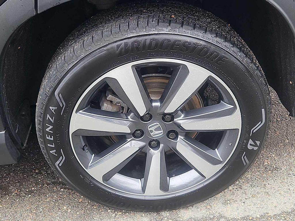 used 2023 Honda Pilot car, priced at $38,587