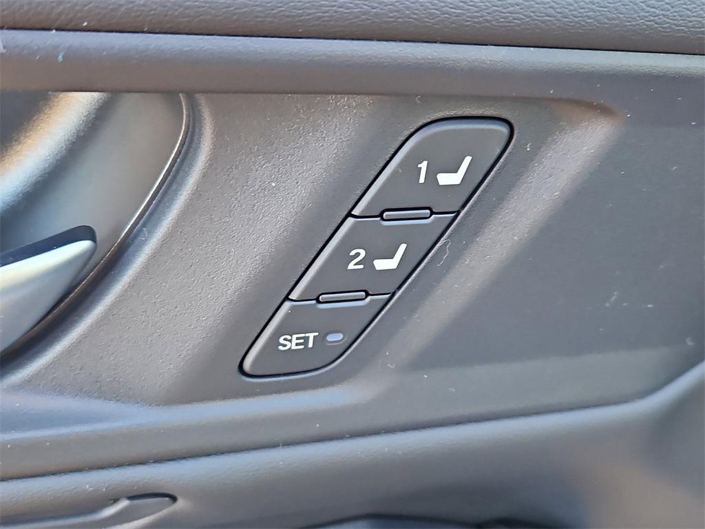 new 2025 Honda Accord Hybrid car, priced at $36,570