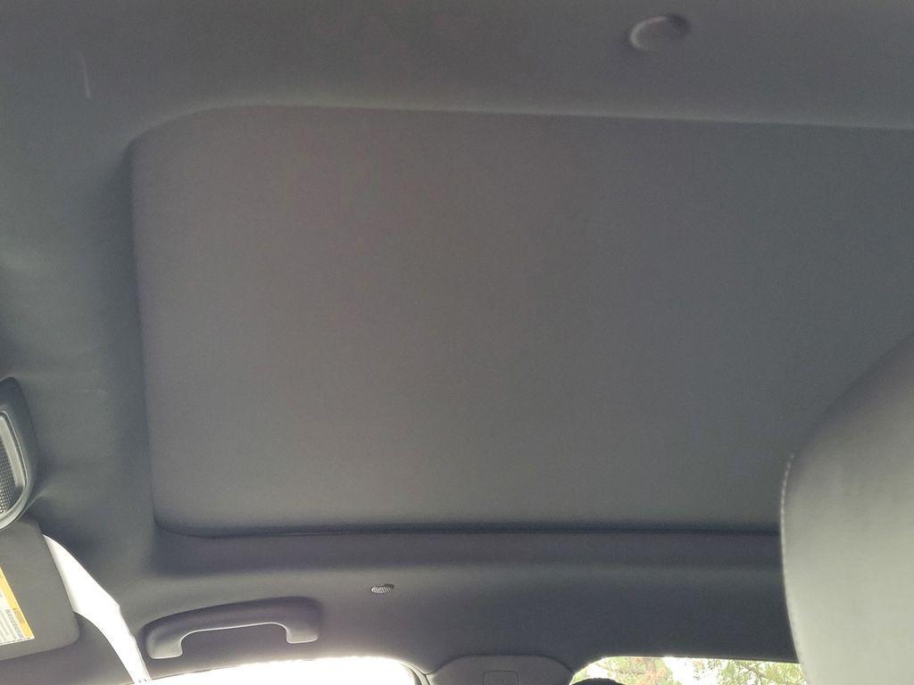 used 2024 Cadillac XT5 car, priced at $43,988