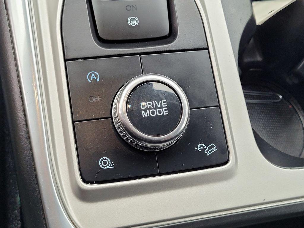 used 2021 Ford Explorer car, priced at $25,988