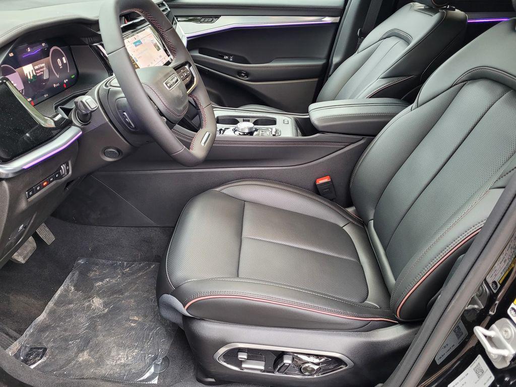 new 2025 Jeep Wagoneer S car, priced at $61,035