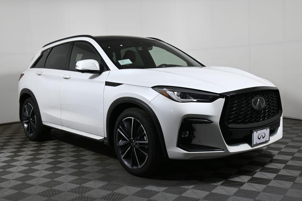 new 2025 INFINITI QX50 car