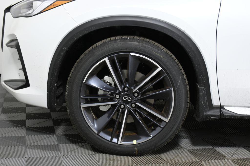 new 2025 INFINITI QX50 car