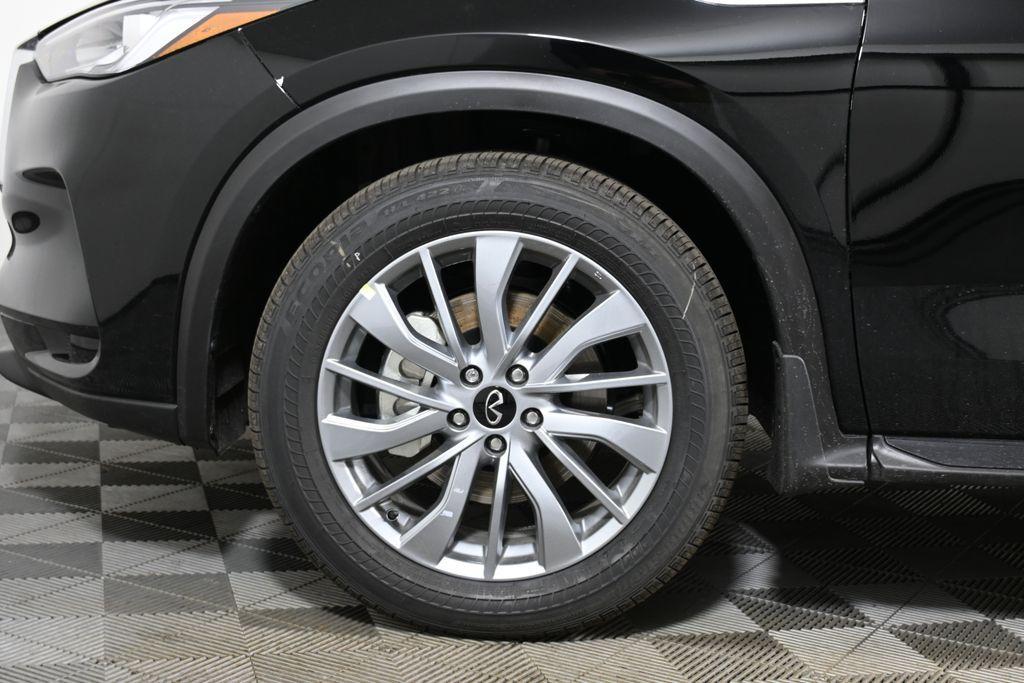 new 2025 INFINITI QX50 car