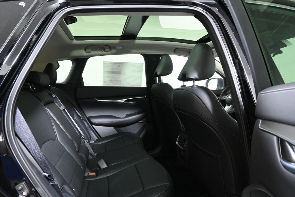 new 2025 INFINITI QX50 car