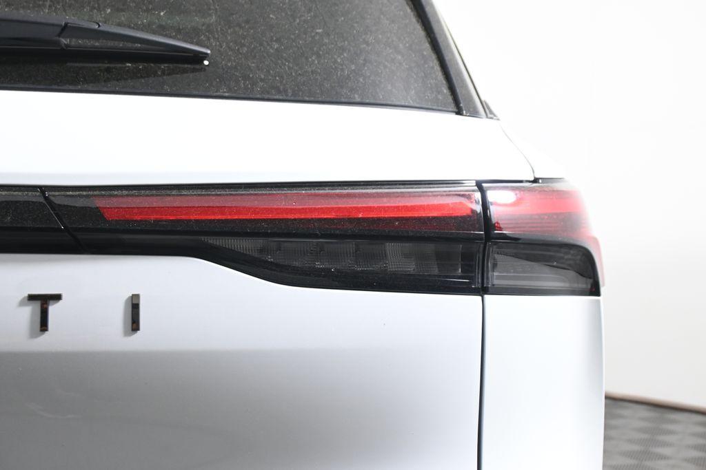 new 2027 INFINITI QX60 car