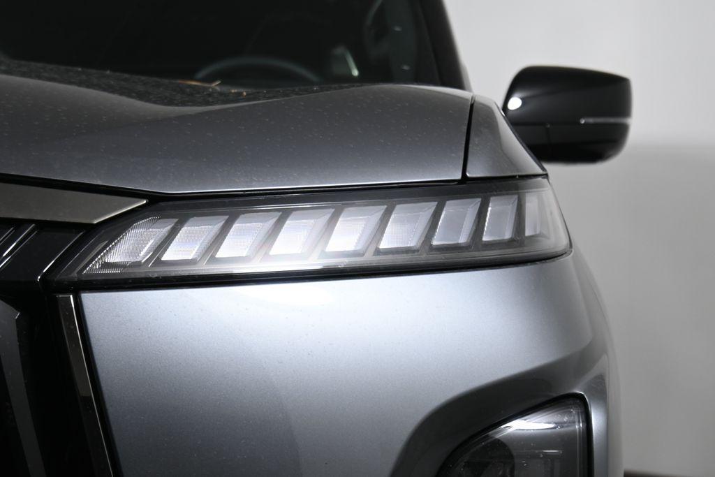 new 2026 INFINITI QX80 car, priced at $107,655