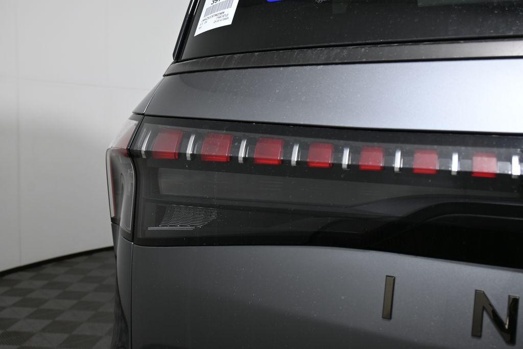 new 2026 INFINITI QX80 car, priced at $107,655