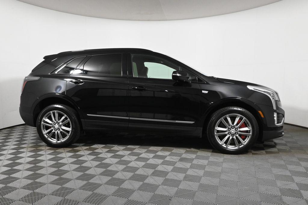 used 2023 Cadillac XT5 car, priced at $34,979