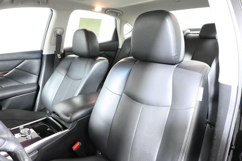 used 2019 INFINITI Q70 car, priced at $19,979