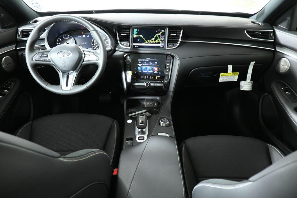 new 2025 INFINITI QX50 car