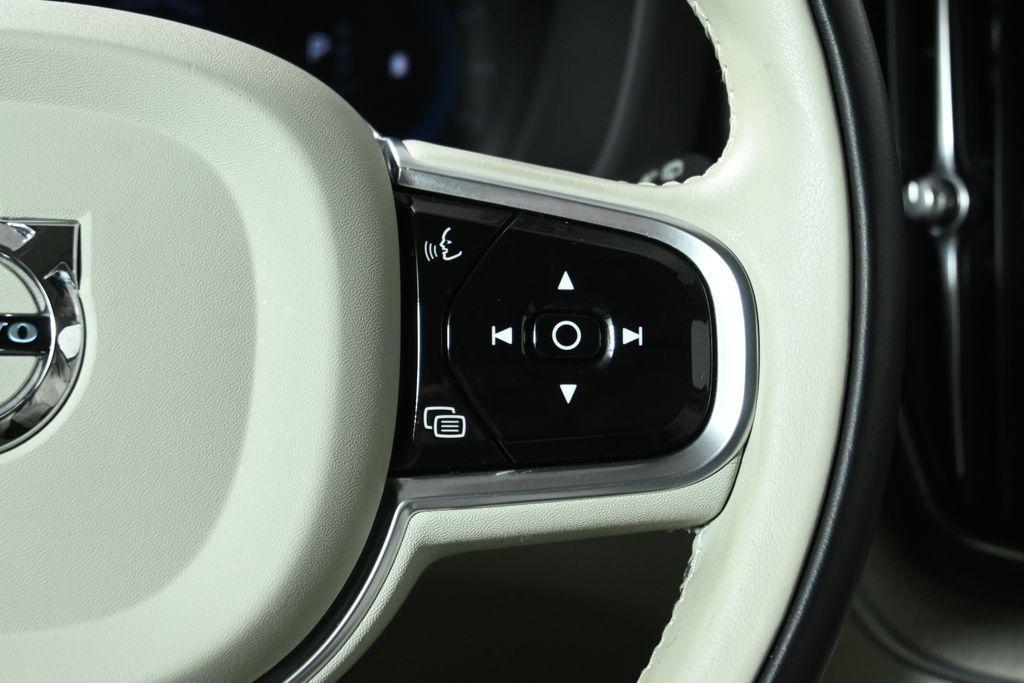 used 2023 Volvo XC60 car, priced at $33,979