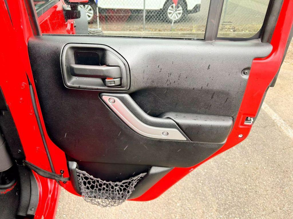 used 2015 Jeep Wrangler Unlimited car, priced at $21,000