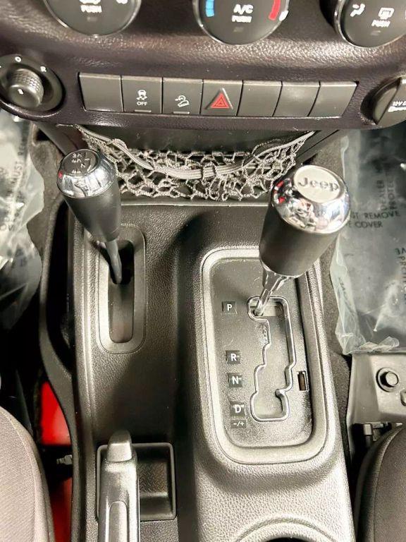 used 2015 Jeep Wrangler Unlimited car, priced at $21,000