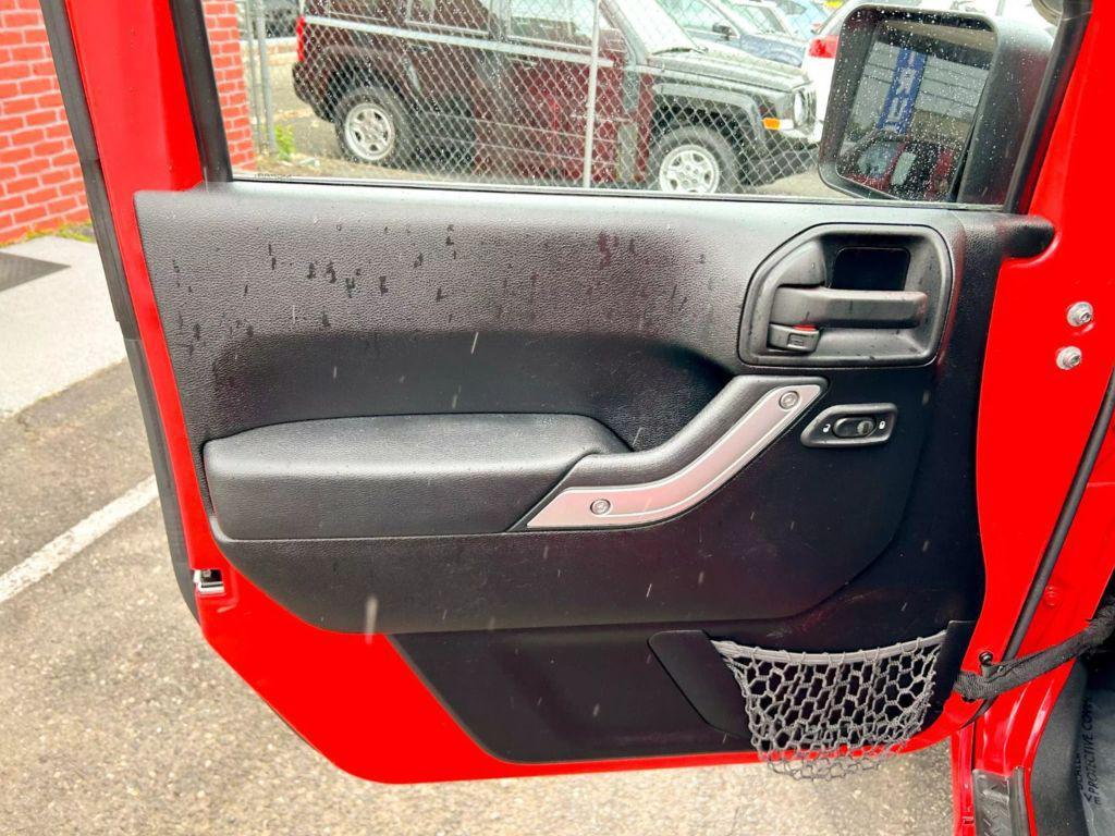 used 2015 Jeep Wrangler Unlimited car, priced at $21,000