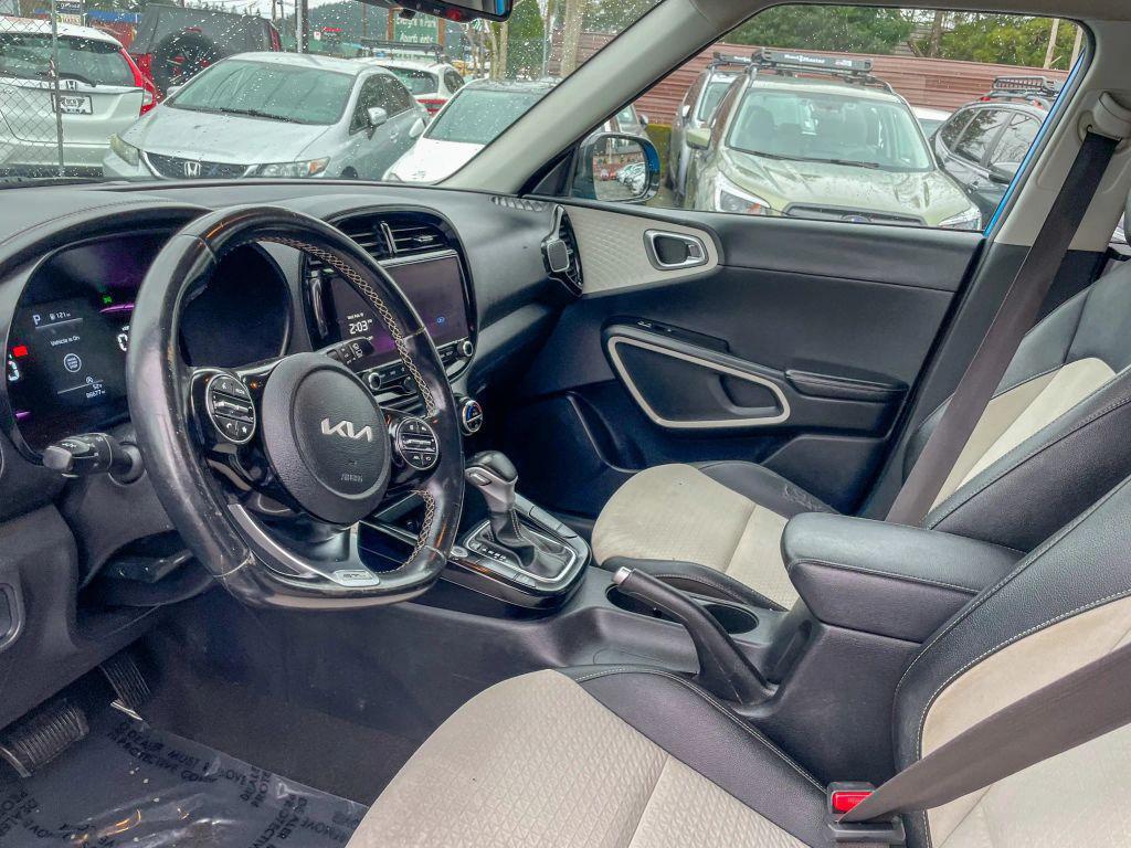 used 2023 Kia Soul car, priced at $14,491
