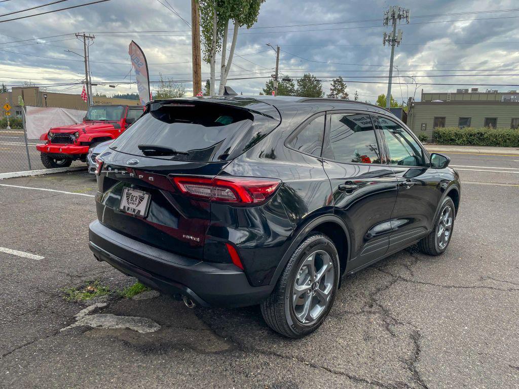 used 2025 Ford Escape car, priced at $27,991