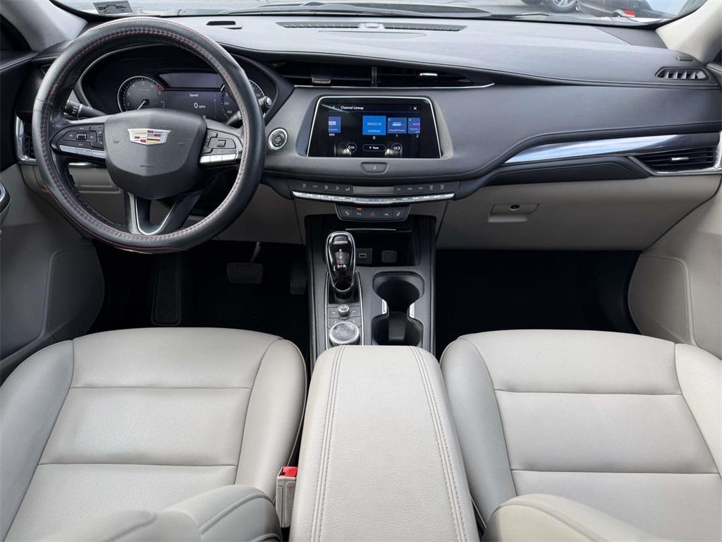 used 2023 Cadillac XT4 car, priced at $26,500