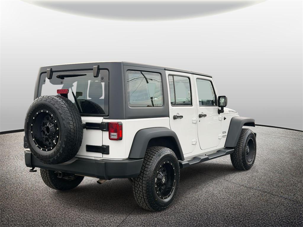 used 2015 Jeep Wrangler Unlimited car, priced at $16,500