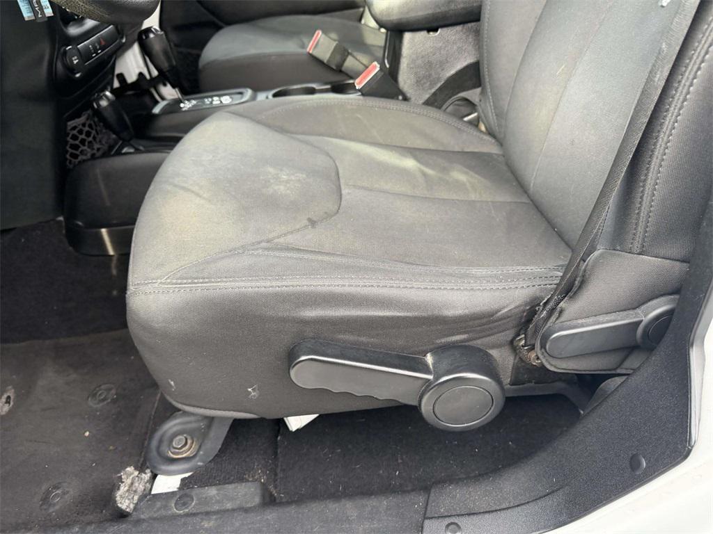 used 2015 Jeep Wrangler Unlimited car, priced at $16,500