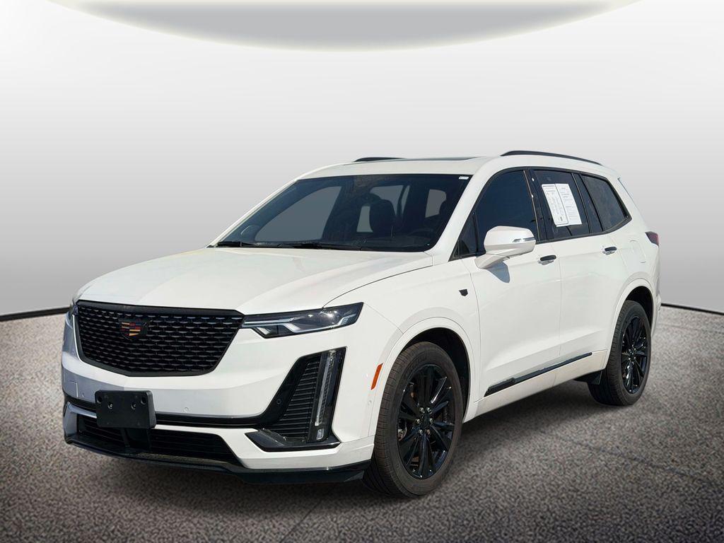 used 2022 Cadillac XT6 car, priced at $33,000