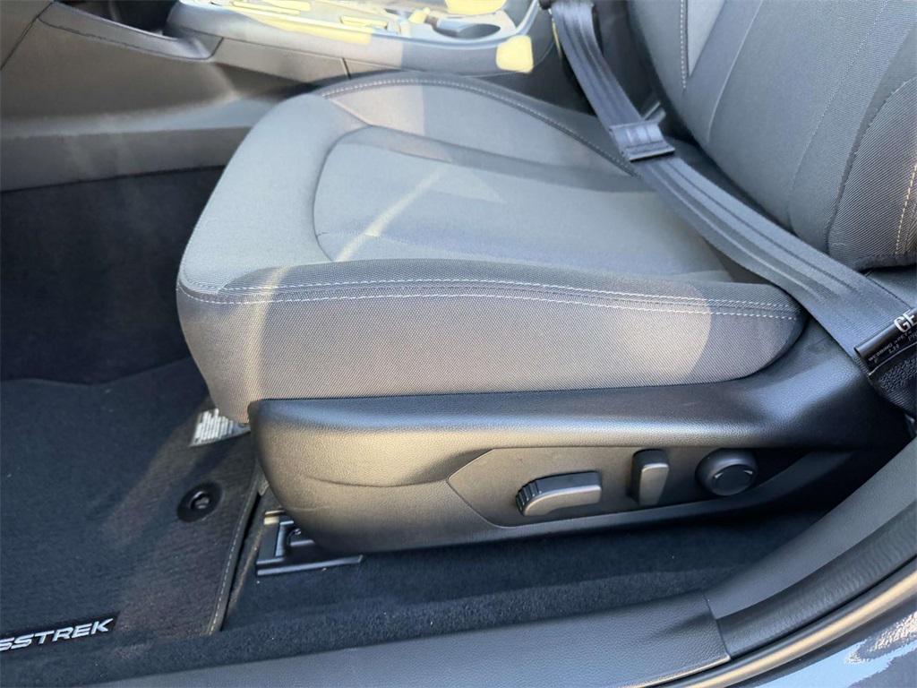 used 2025 Subaru Crosstrek car, priced at $28,250