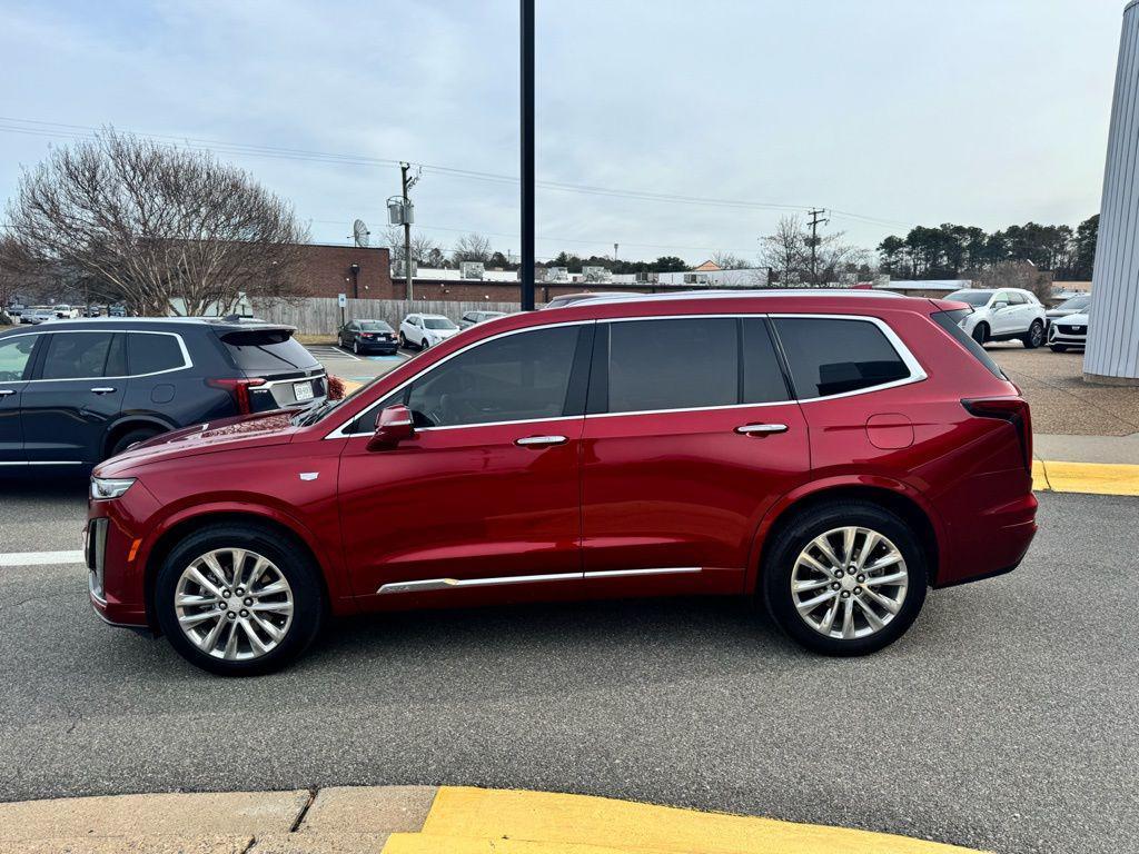 used 2023 Cadillac XT6 car, priced at $34,000