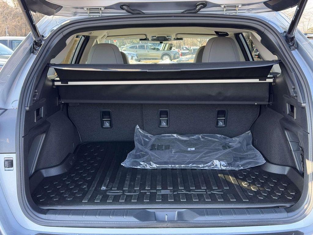 used 2025 Subaru Outback car, priced at $31,500