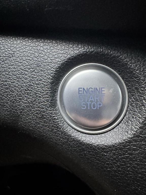 used 2020 Hyundai Santa Fe car, priced at $14,000