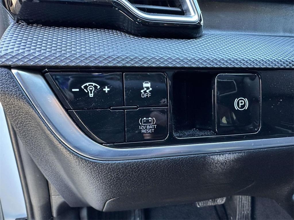 used 2023 Kia Sportage Hybrid car, priced at $21,799