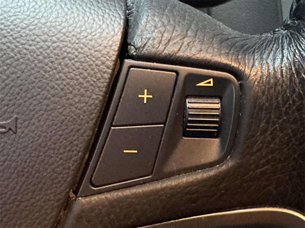 used 2008 Saturn Vue car, priced at $5,989