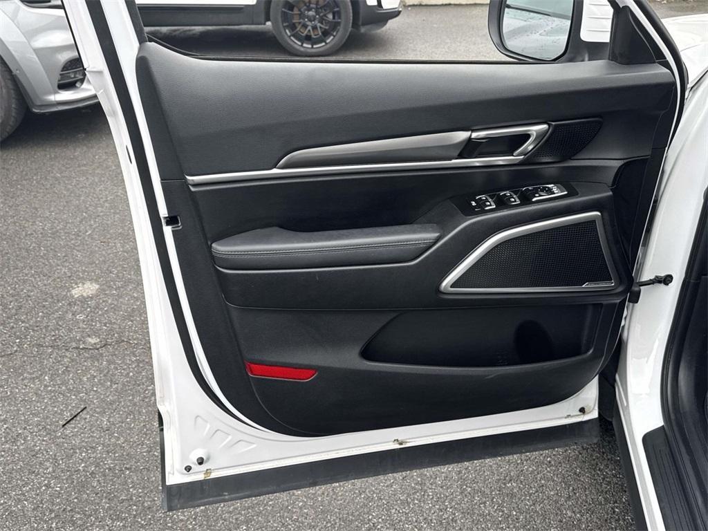 used 2023 Kia Telluride car, priced at $29,699