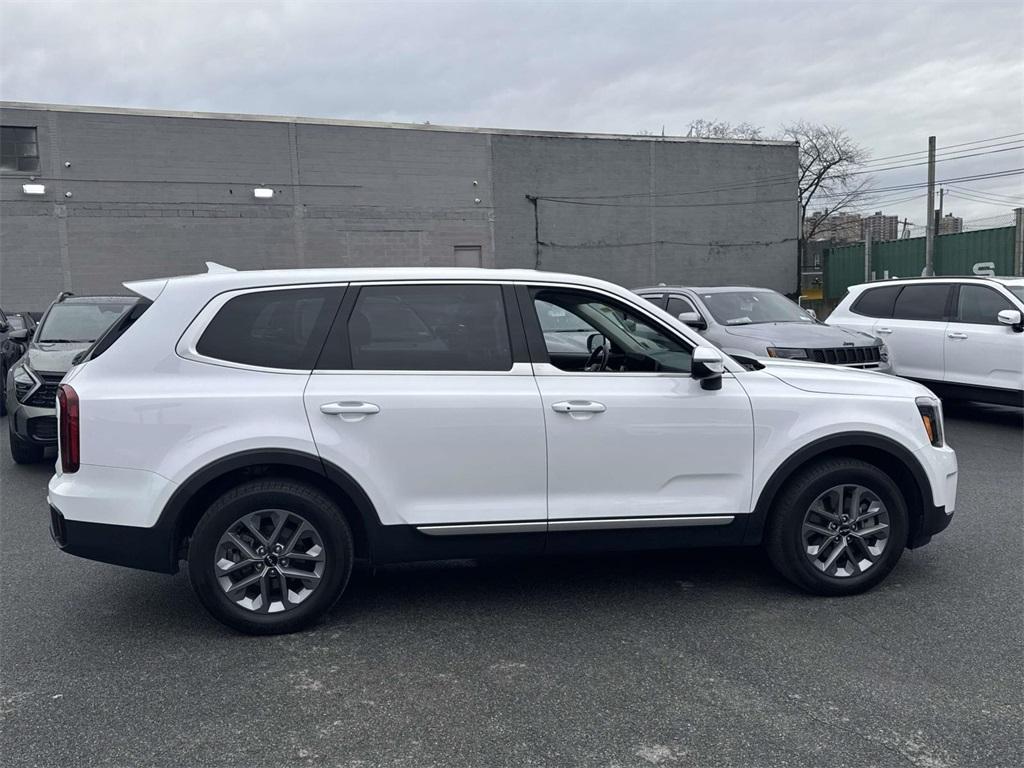 used 2023 Kia Telluride car, priced at $29,699