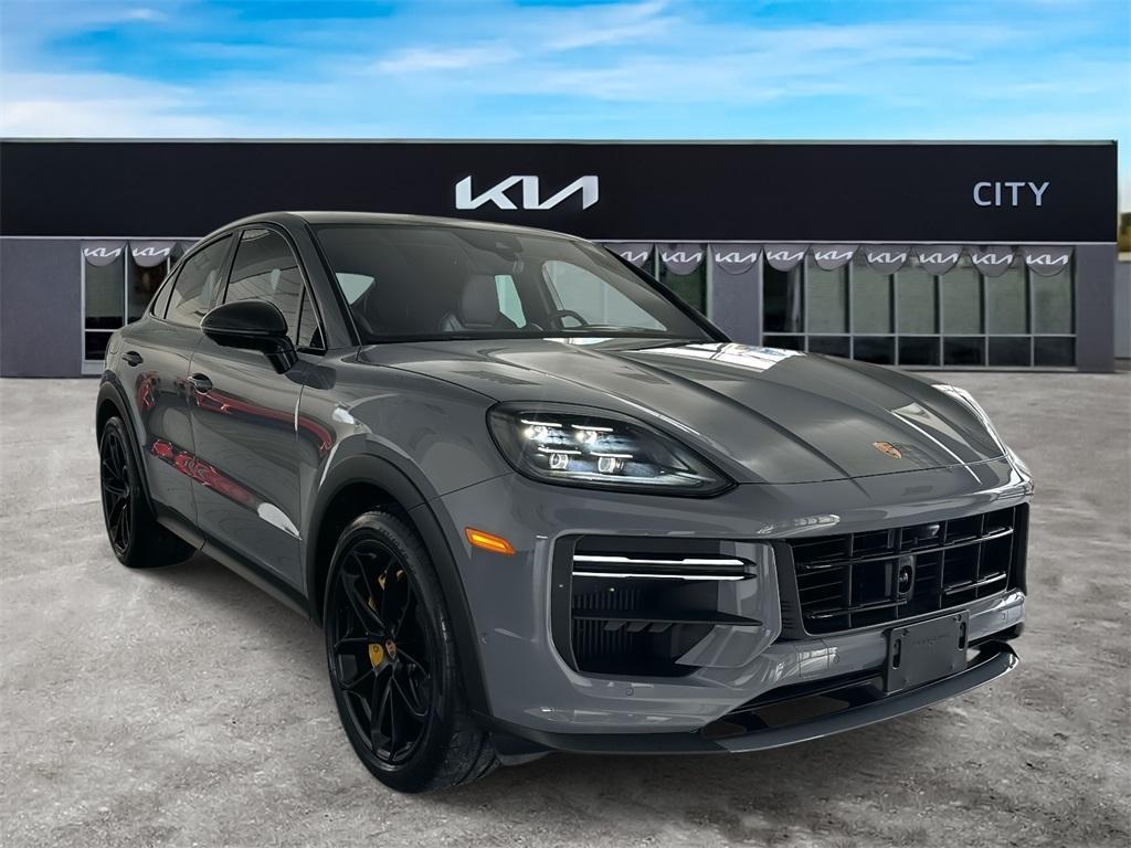 used 2025 Porsche Cayenne car