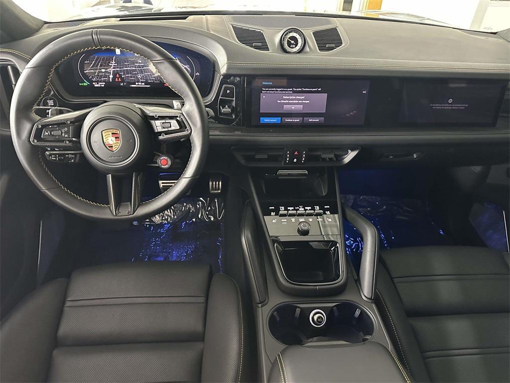 used 2025 Porsche Cayenne car